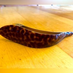 Ficcare Maximus French Acetate II Leopard collection hair clip